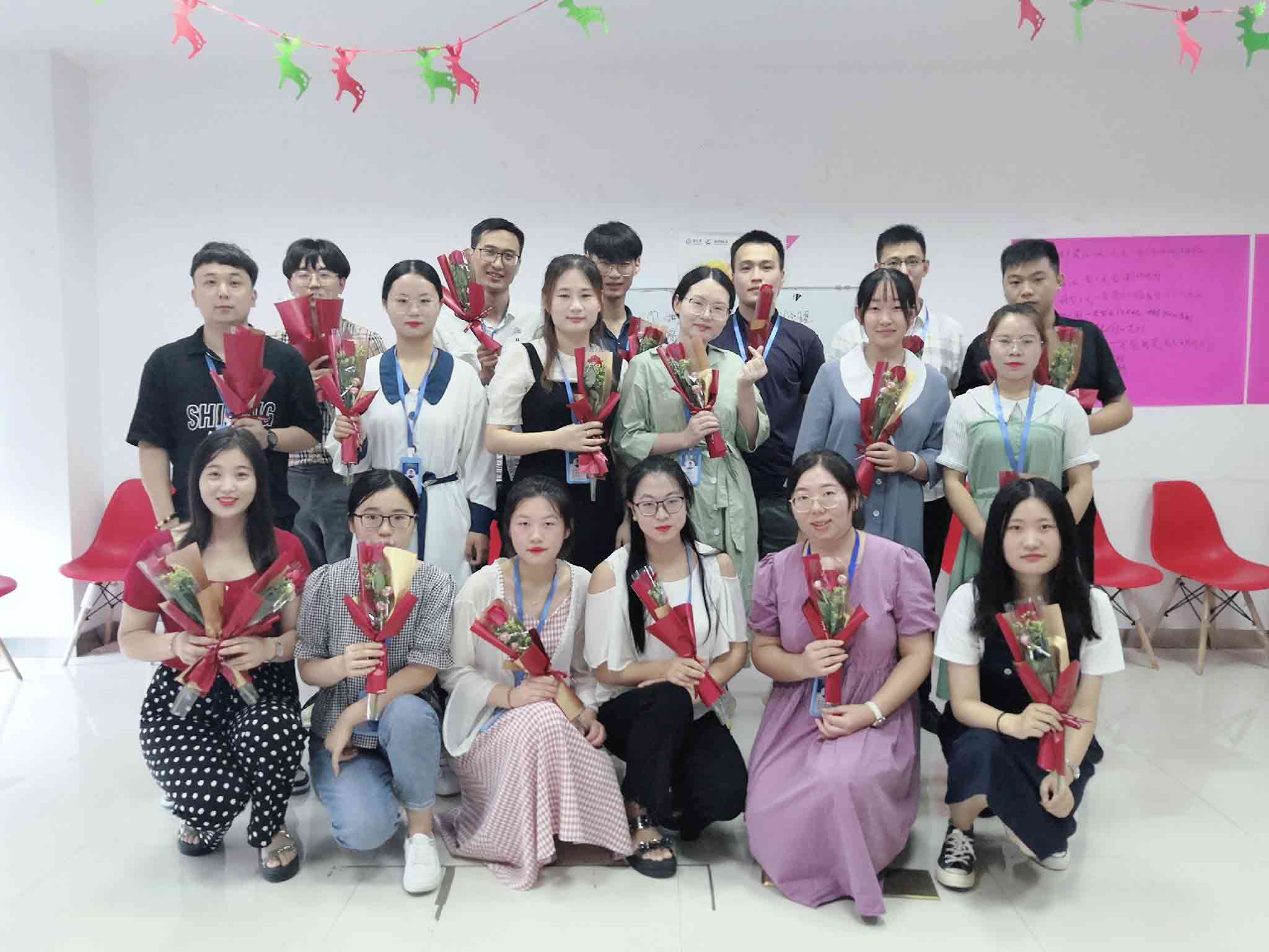 百雀筑橋，星夢(mèng)傳書(shū)，星語(yǔ)心愿，七夕與君長(zhǎng)相伴!